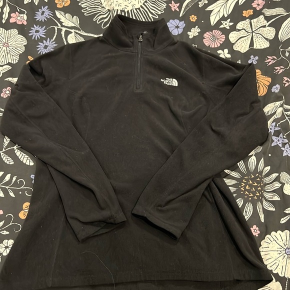 North Face Wonen’s Black Fleece Quarterzip - Picture 1 of 5